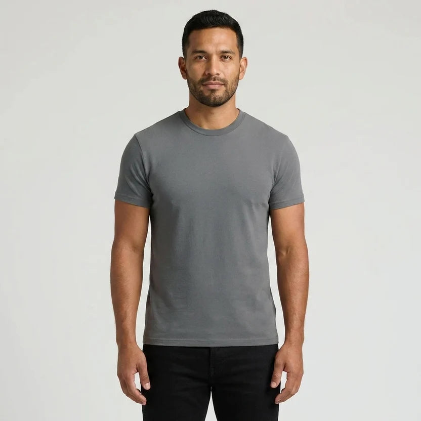 Camiseta Clásica de Cuello Redondo