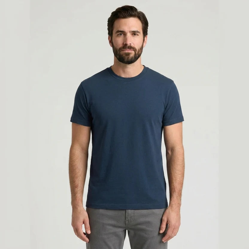 Camiseta Clásica de Cuello Redondo